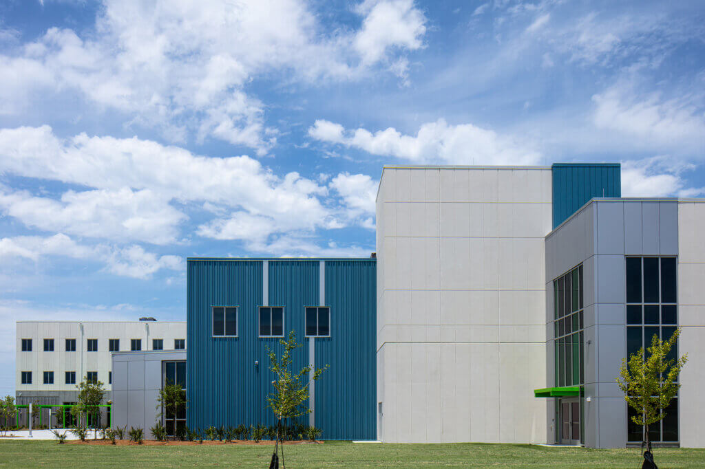 Kenner Discovery Health Sciences Academy